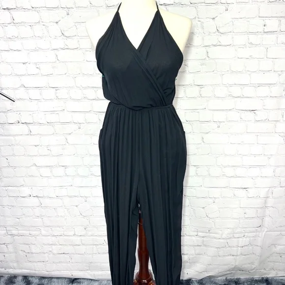 🖤|•LULUS•| Lightweight Black Jumpsuit Size XS-Small - Picture 2 of 15